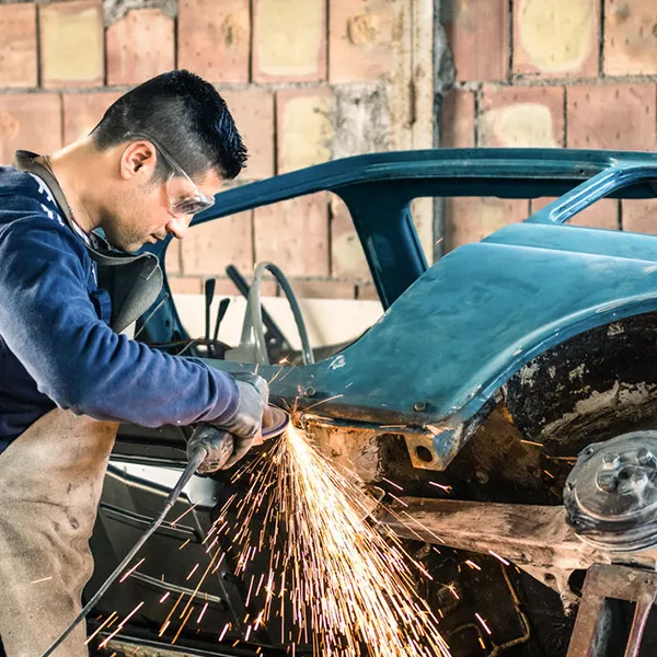 Permanent residency pathway after a Automotive Body Repair course in Australia